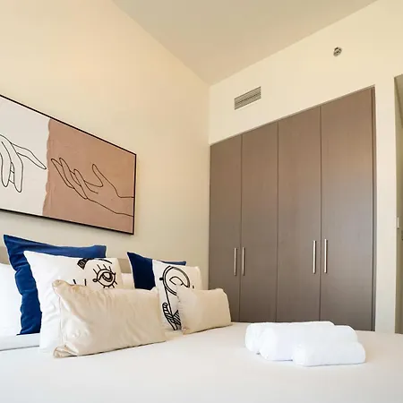 Appartamento Veluxa - Luxe 2Bed In Downtown! Dubai Esterno foto