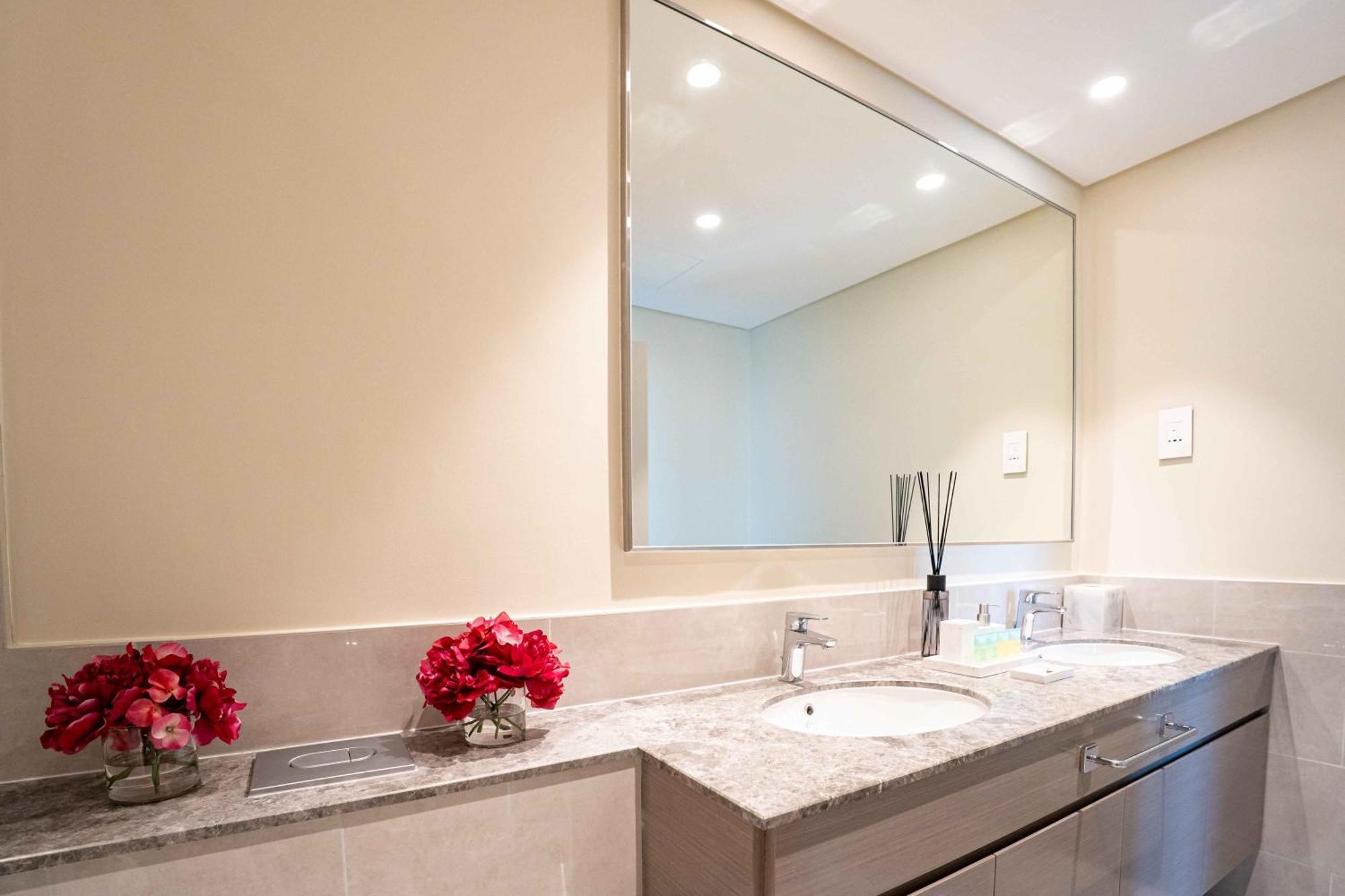 Veluxa - Luxe 2bed In Downtown! Appartamento